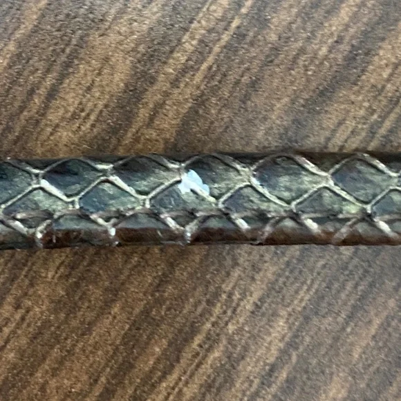 Iridescent Olive Faux Snakeskin Bag - Picture 4 of 8